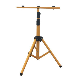 TRIPOD FOR PORTABLE LED FLOOD LIGHTS